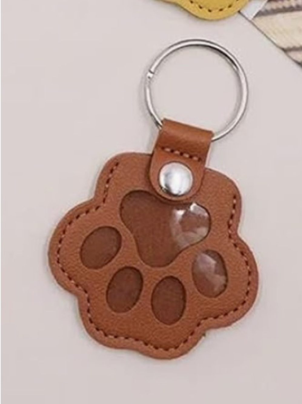 Brown Paw-Shaped Pet Keychain - Stylish Dog Accessory Engraved Name KATE